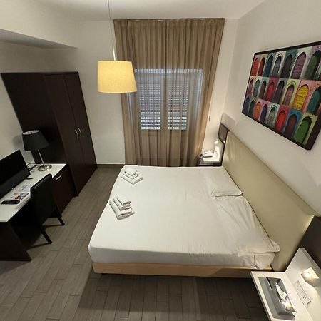 LH Hotel Roma Montemario Esterno foto