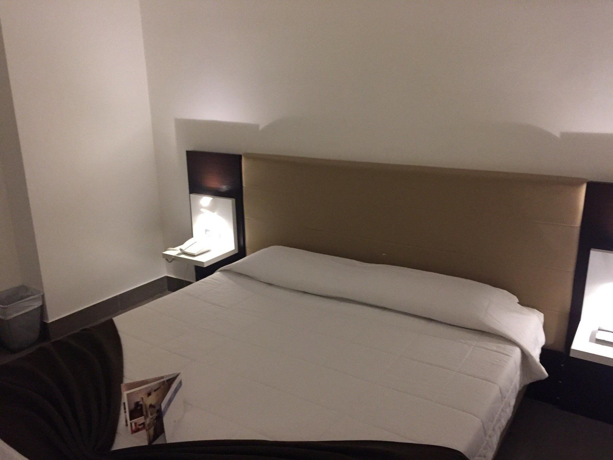 LH Hotel Roma Montemario Esterno foto