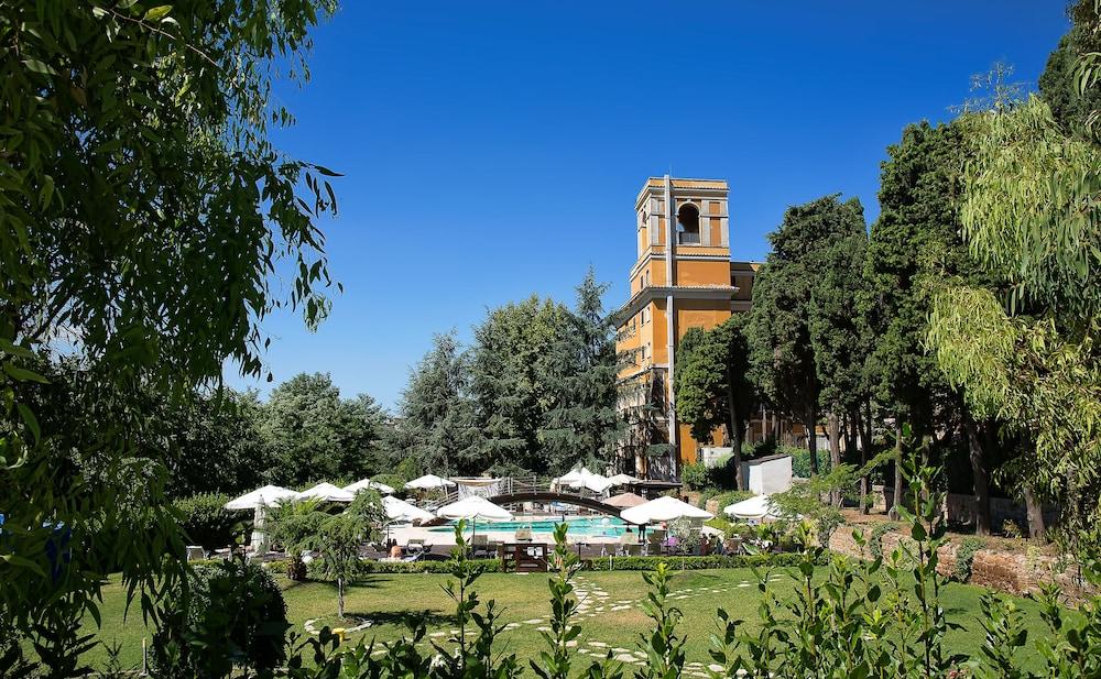 LH Hotel Roma Montemario Esterno foto