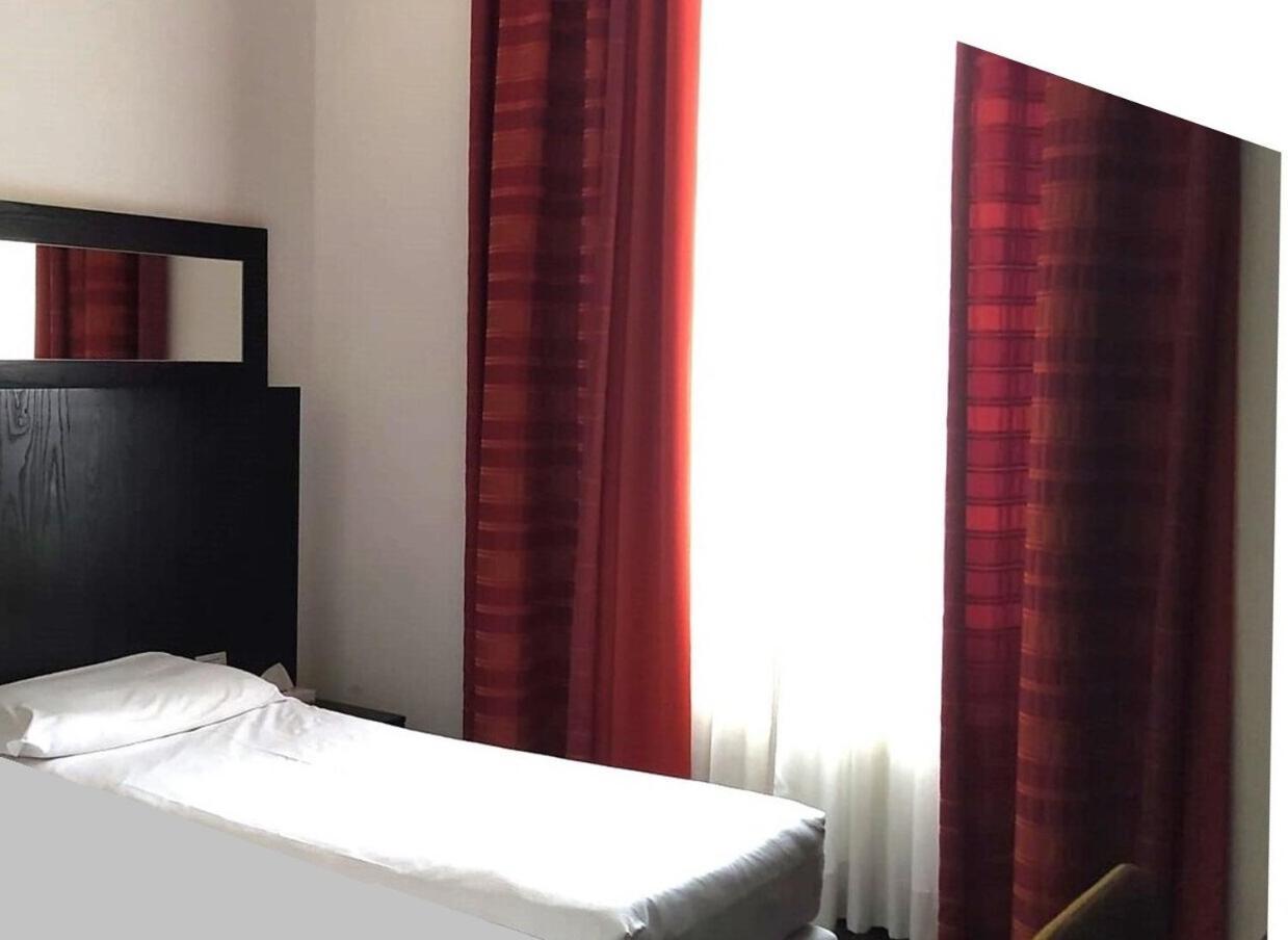 LH Hotel Roma Montemario Esterno foto