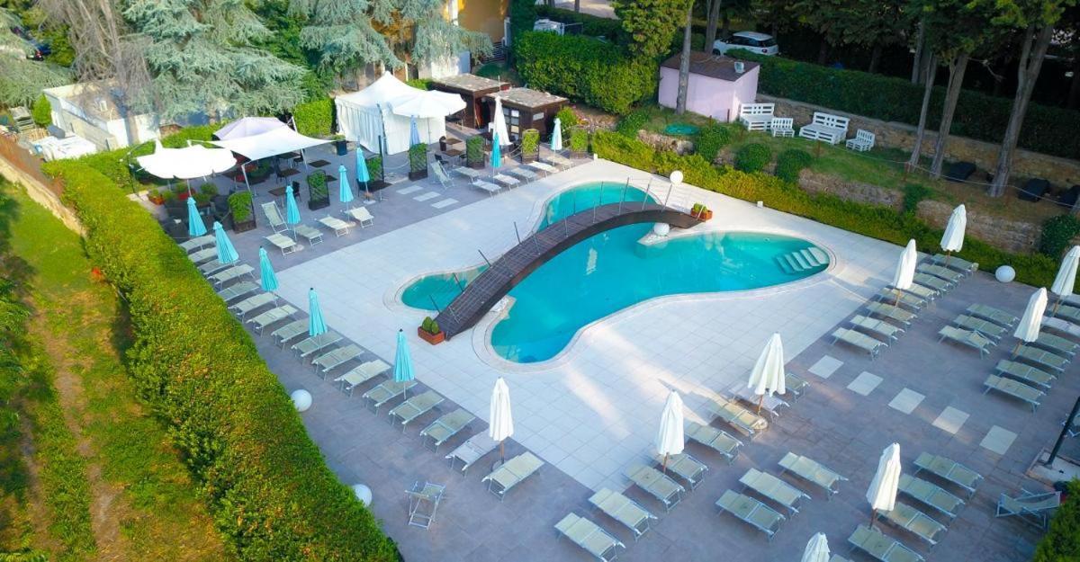 LH Hotel Roma Montemario Esterno foto