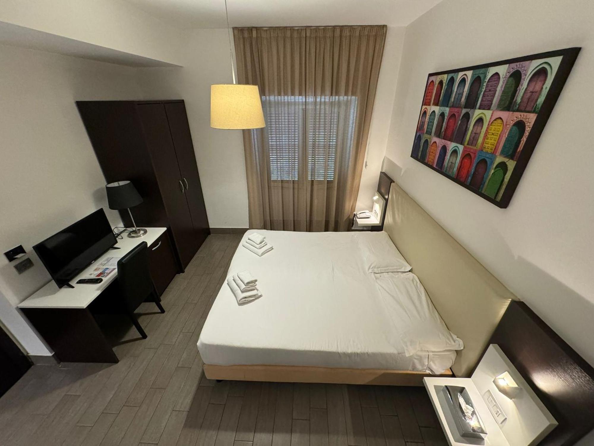 LH Hotel Roma Montemario Esterno foto