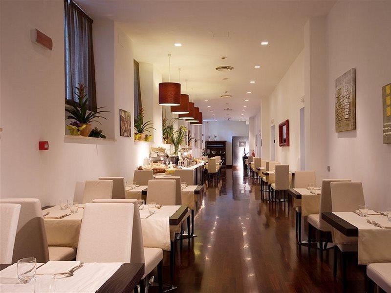 LH Hotel Roma Montemario Esterno foto