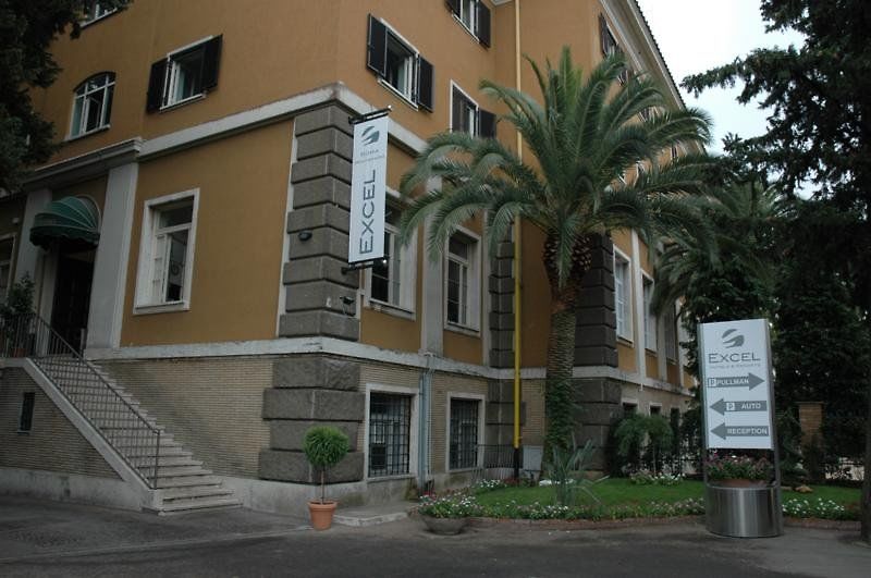 LH Hotel Roma Montemario Esterno foto